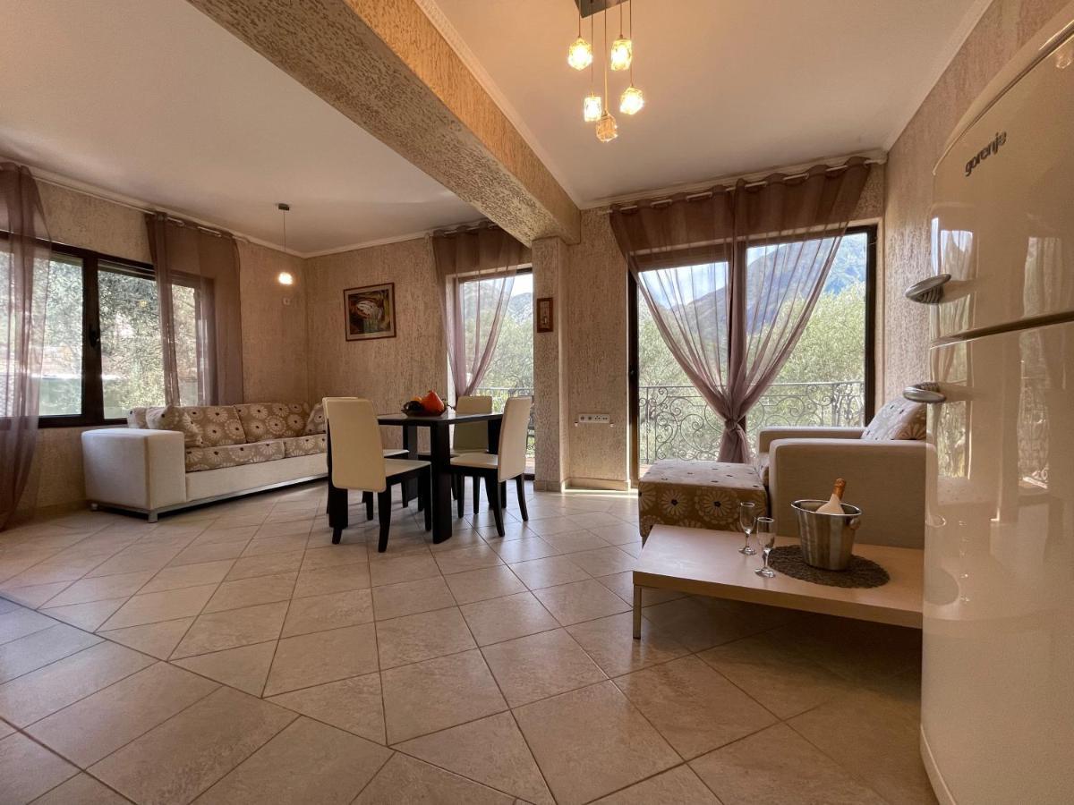 Apartments Villa St. Bar Bagian luar foto